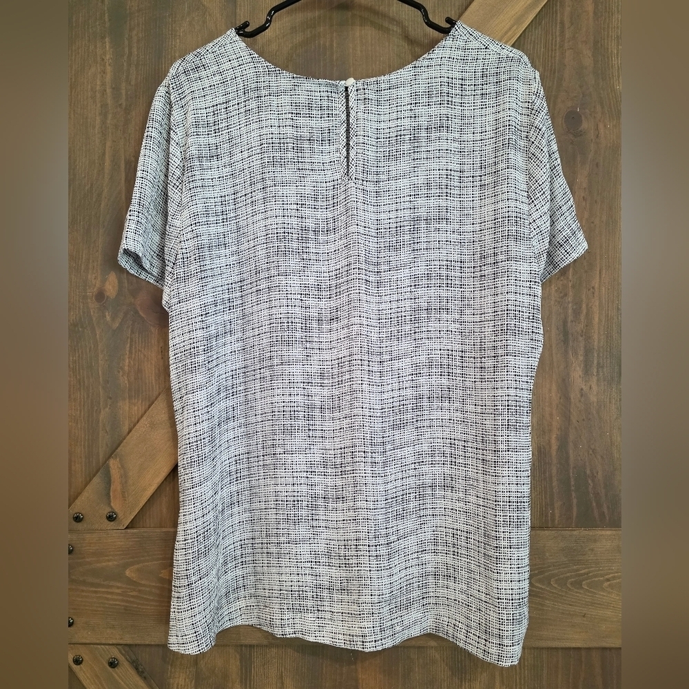 Worthington Scoop Neck Blouse Size Large - Picture 3 of 4